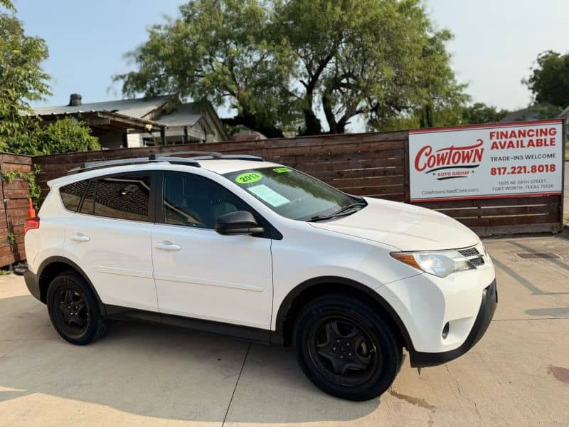 Used 2013 Toyota RAV4 LE Sport Utility 4D
